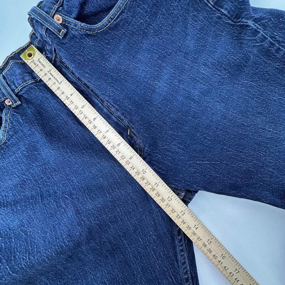 Levi's 505‎ Jeans Mens 38x32 Medium Wash Denim Classic Zip Fly